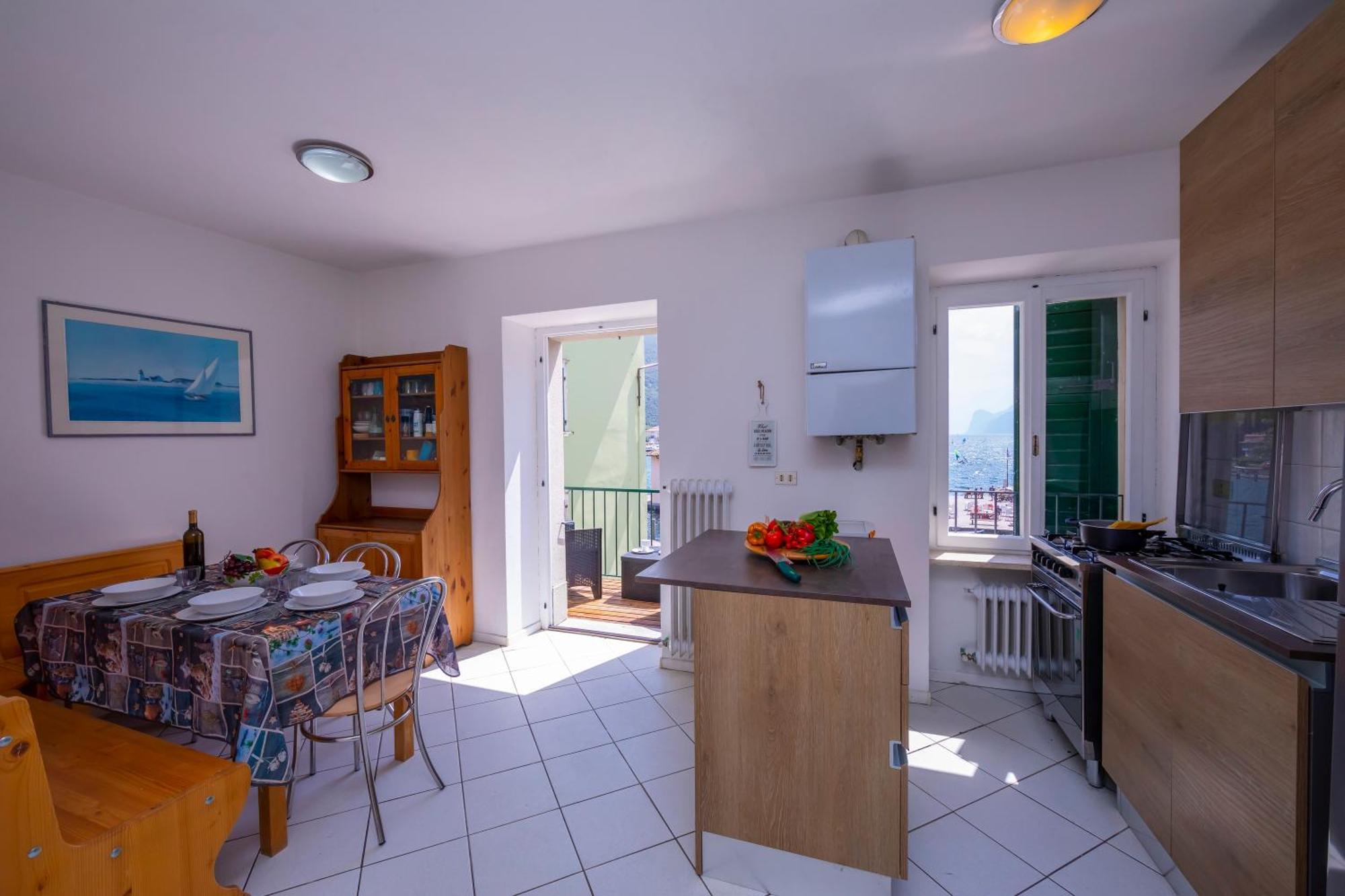 Dogana Best Lake View - Happy Rentals Torbole Sul Garda Εξωτερικό φωτογραφία